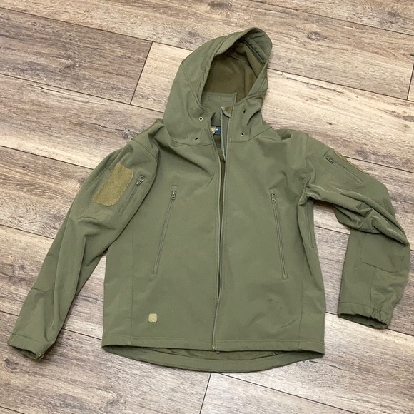Other - Free soldier Soft-shell Jacket